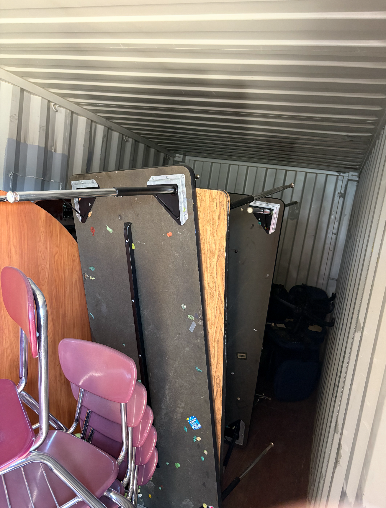 Storage container cleanout
